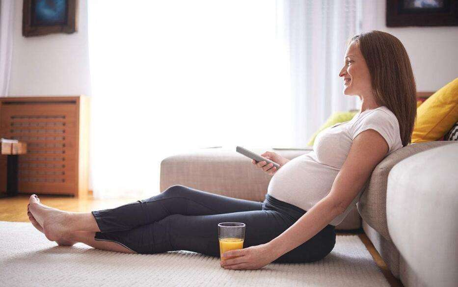 长春试管婴儿：叶酸是吃得多就越好吗？ 